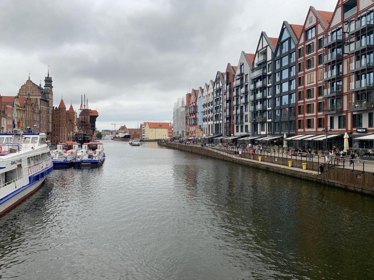 Baltic Riviera Apartments - Luxurious Apartment With Patio And River View Gdańsk Kültér fotó
