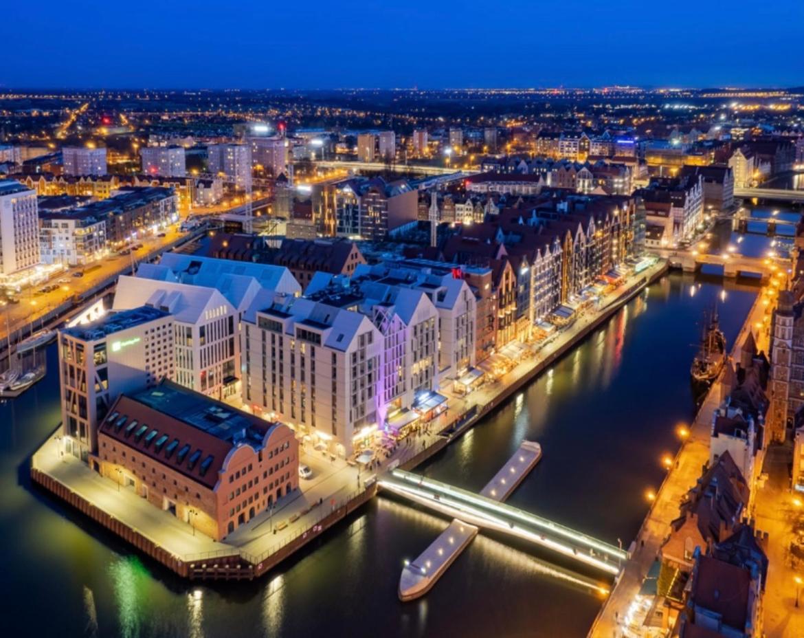 Baltic Riviera Apartments - Luxurious Apartment With Patio And River View Gdańsk Kültér fotó